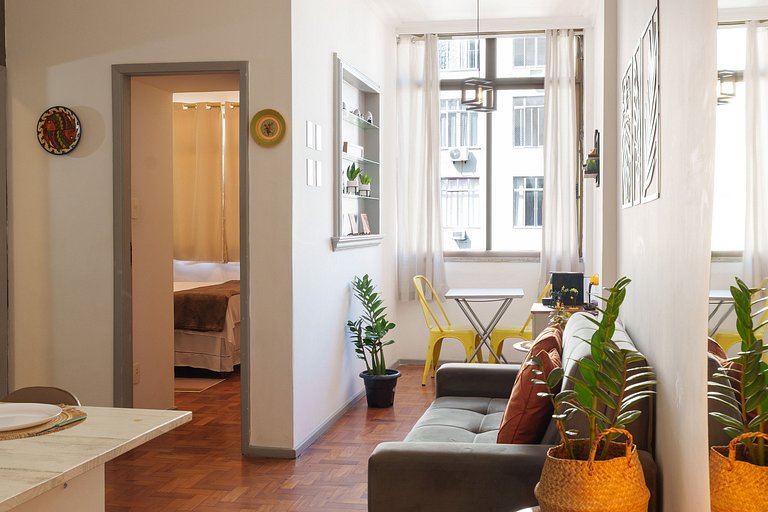 Copacabana Concept: 2 Quartos, Praia e Metrô!