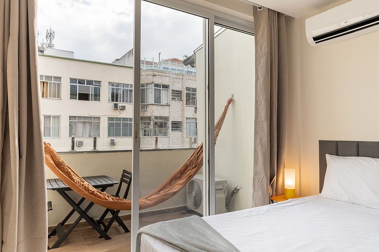 Copacabana Studio Balcony Beach View