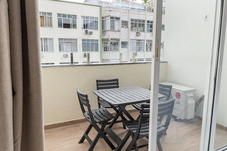 Copacabana Studio Balcony Beach View