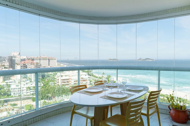 Wyndham Rio Barra: Vista Mar e Varanda Panorâmica
