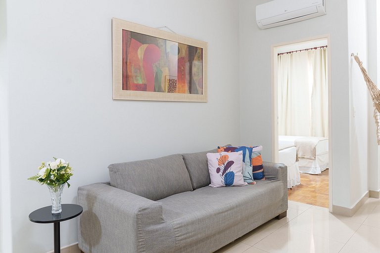 Copacabana Quartier: 2 Quartos na Quadra da Praia!