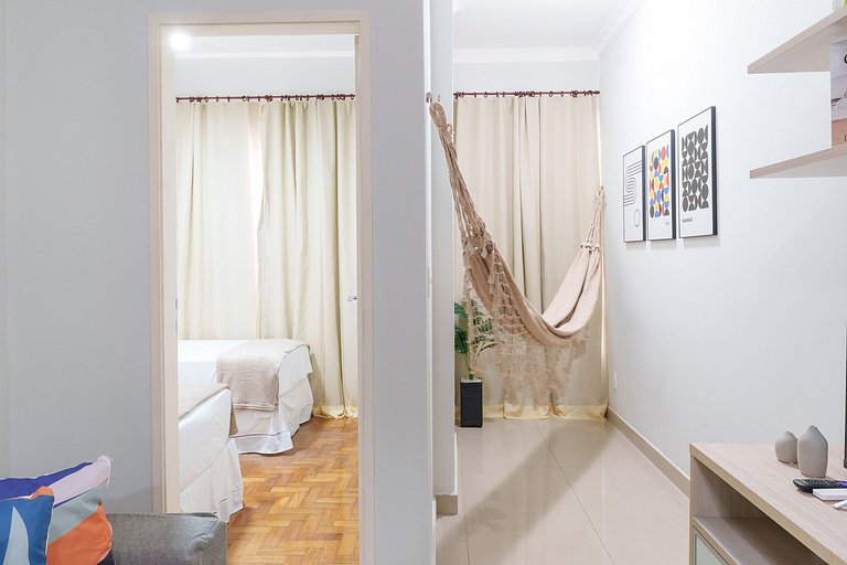 Copacabana Quartier: 2 Quartos na Quadra da Praia!