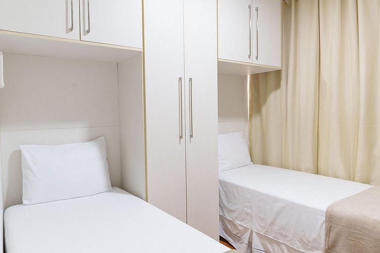 Copacabana Quartier: 2 Quartos na Quadra da Praia!