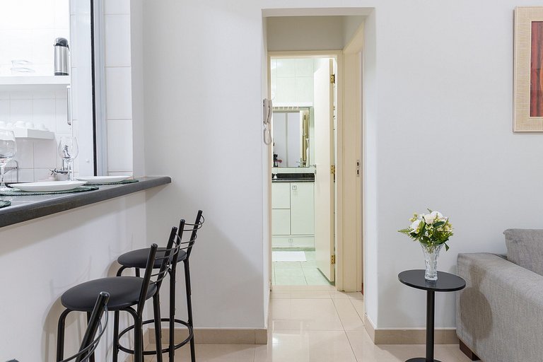Copacabana Quartier: 2 Quartos na Quadra da Praia!