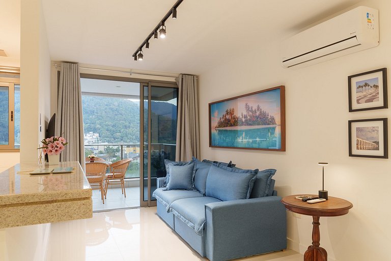 Ilha Pura Living: Quarto, Sala, Varanda e Lazer!