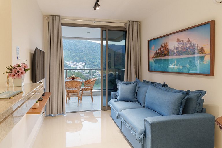Ilha Pura Living: Quarto, Sala, Varanda e Lazer!