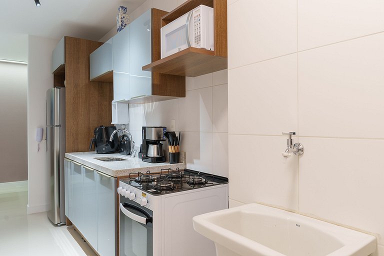 Ilha Pura Living: Quarto, Sala, Varanda e Lazer!