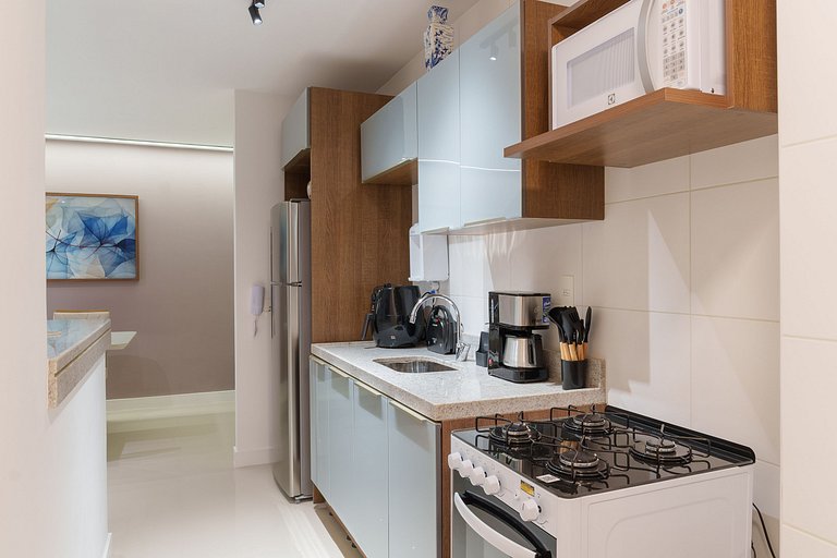Ilha Pura Living: Quarto, Sala, Varanda e Lazer!