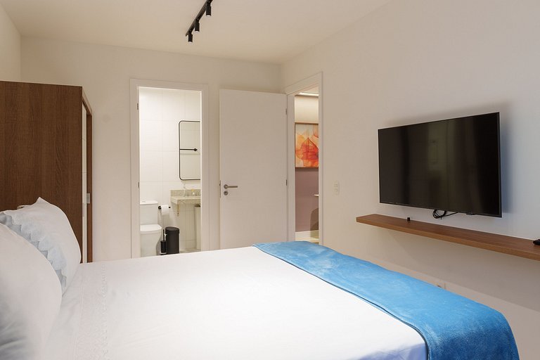 Ilha Pura Living: Quarto, Sala, Varanda e Lazer!