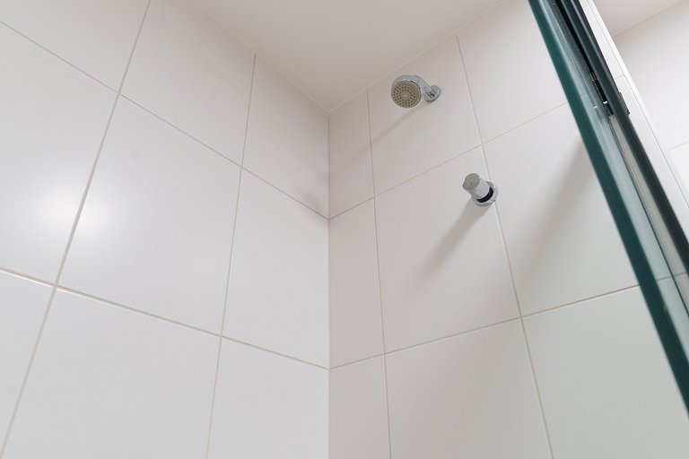 Ilha Pura Living: Quarto, Sala, Varanda e Lazer!