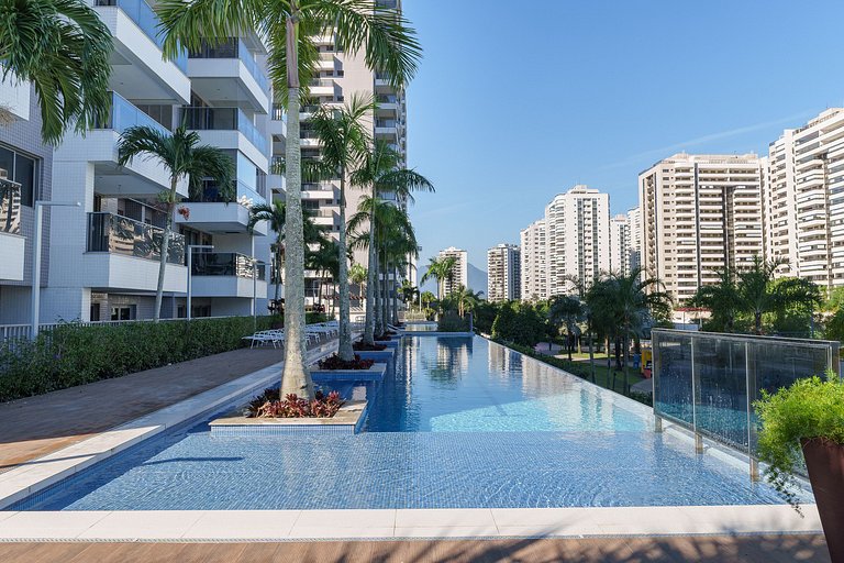 Ilha Pura Living: Quarto, Sala, Varanda e Lazer!