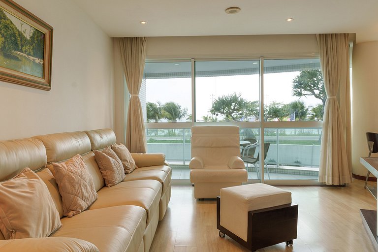 Wyndham Rio Barra: 2 Suítes, Varandas e Vista Mar!