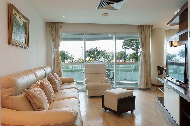 Wyndham Rio Barra: 2 Suítes, Varandas e Vista Mar!