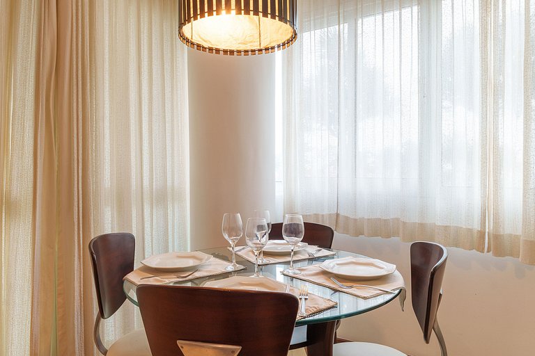 Wyndham Rio Barra: 2 Suítes, Varandas e Vista Mar!