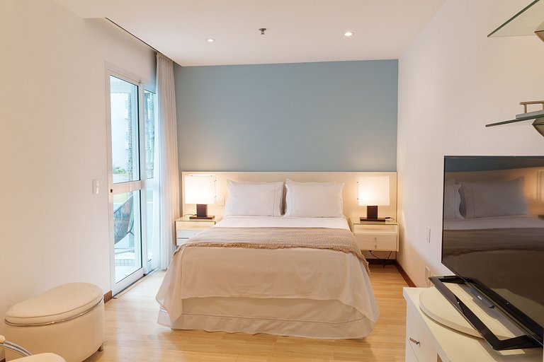 Wyndham Rio Barra: 2 Suítes, Varandas e Vista Mar!