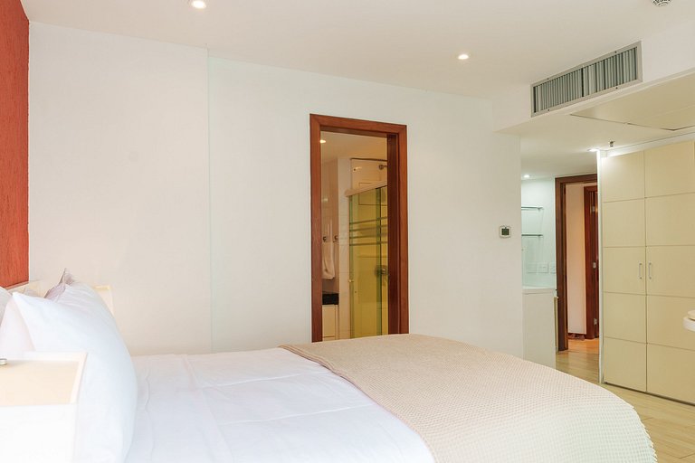 Wyndham Rio Barra: 2 Suítes, Varandas e Vista Mar!