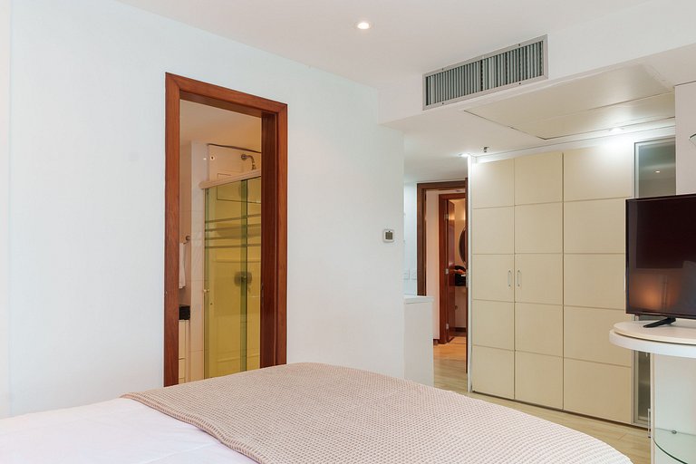 Wyndham Rio Barra: 2 Suítes, Varandas e Vista Mar!