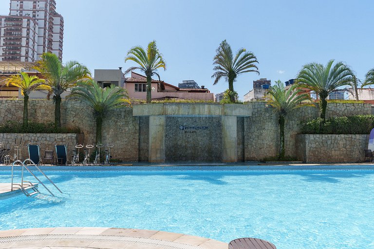 Wyndham Rio Barra: 2 Suítes, Varandas e Vista Mar!